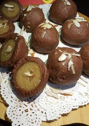 A picture of Gajar halwa with gulab jamun twist.