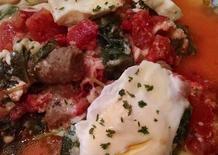 Spinach and Tomato Poached Eggs Spinach and Tomato Poached Eggs