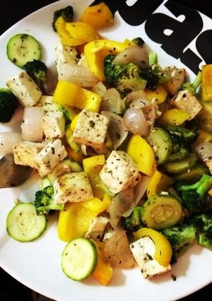 A picture of tofu/cortège cheese saute.