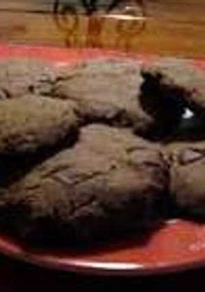 A picture of Extreme double chocolate cookies.