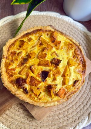 Una foto de Quiche de calabaza, zanahoria y cebolla asada con ricotta en Airfryer