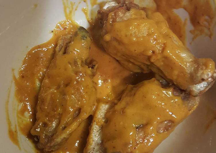 Steps to Make Favorite Wings-Spicy Sauce