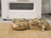 A picture of french bread pizza