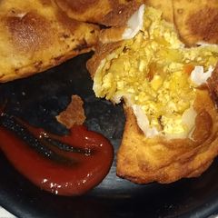 A picture of Paneer Samosa.