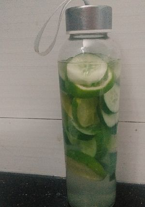 รูปของ น้ำ Detox แตงกวา 😄