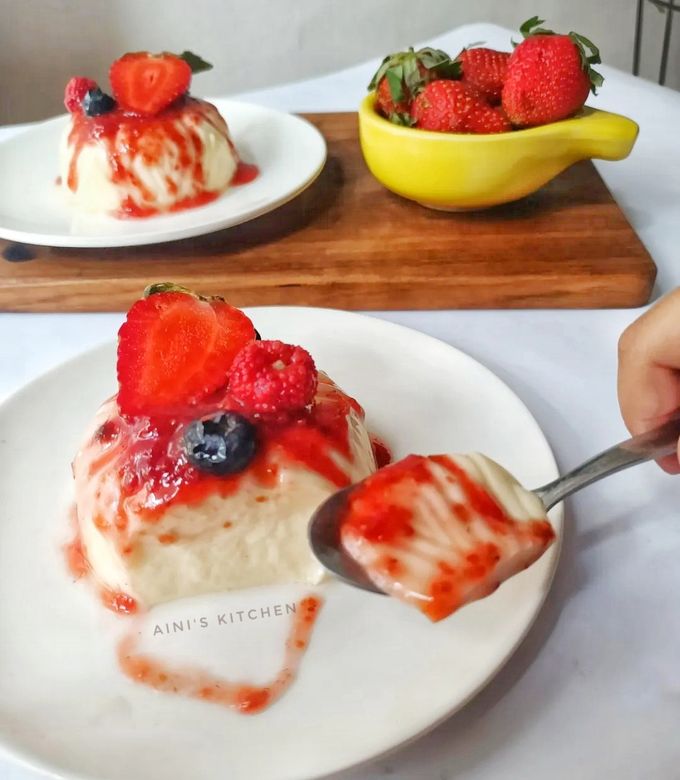 Foto resep Mixed Berries Egg Pudding