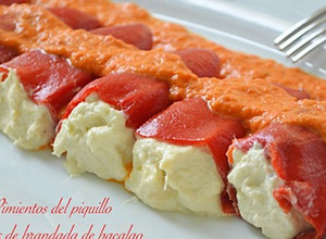 Foto principal de Pimientos del piquillo rellenos de brandada de bacalao. (Thermomix)