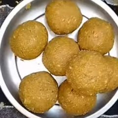 Fennel seeds ladoo A picture of Fennel seeds ladoo.