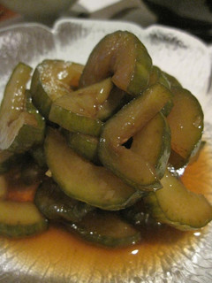A picture of Easy Balsamic Vinegar Pickled Cucumbers [for Japanese expats].