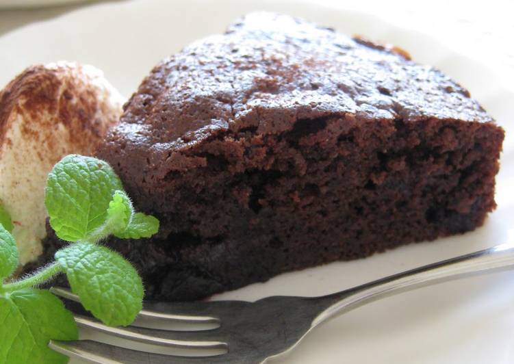 Recipe of Homemade Chocolate Berry Cake
