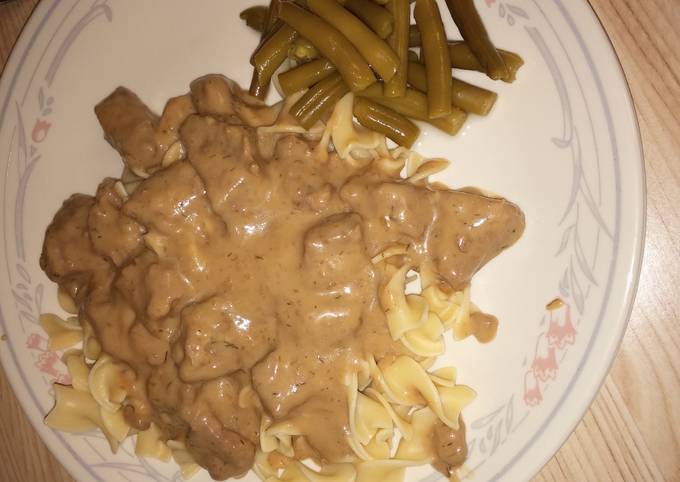 Beef in Wine Dill Sauce