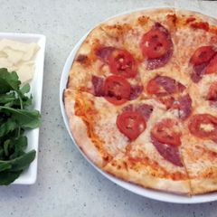 A picture of Pizza Alla Rughetta (Thin Crust).