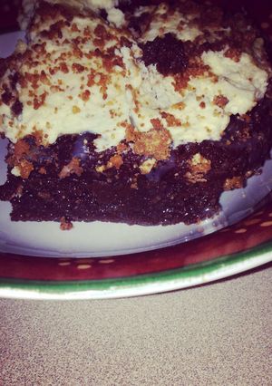 A picture of Chocolate Fudge Candy Bar Cake.