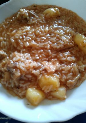 Una foto de Arroz con pollo
