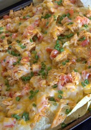 A picture of Rad's Chicken nachos.