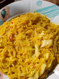 Indomie da kabeji ainihin hoton girkin