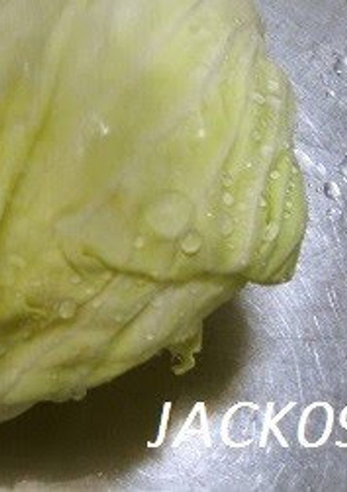 A picture of How to Remove Cabbage Leaves without Damaging Them.