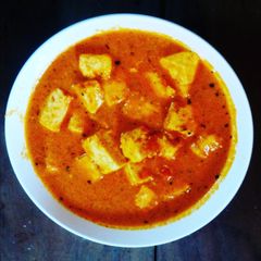 A picture of Paneer curry.