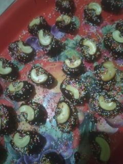 Foto resep Kurma coklat kacang mete + keju
