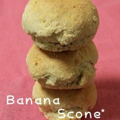A picture of Banana Scone Using Pancake Mix.