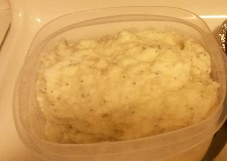 Easiest Way to Make Super Quick Homemade Mashed Potatoes