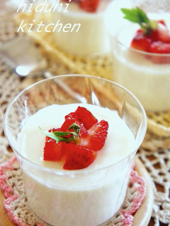 A picture of Milk Pudding.
