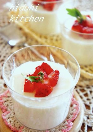 A picture of Milk Pudding.