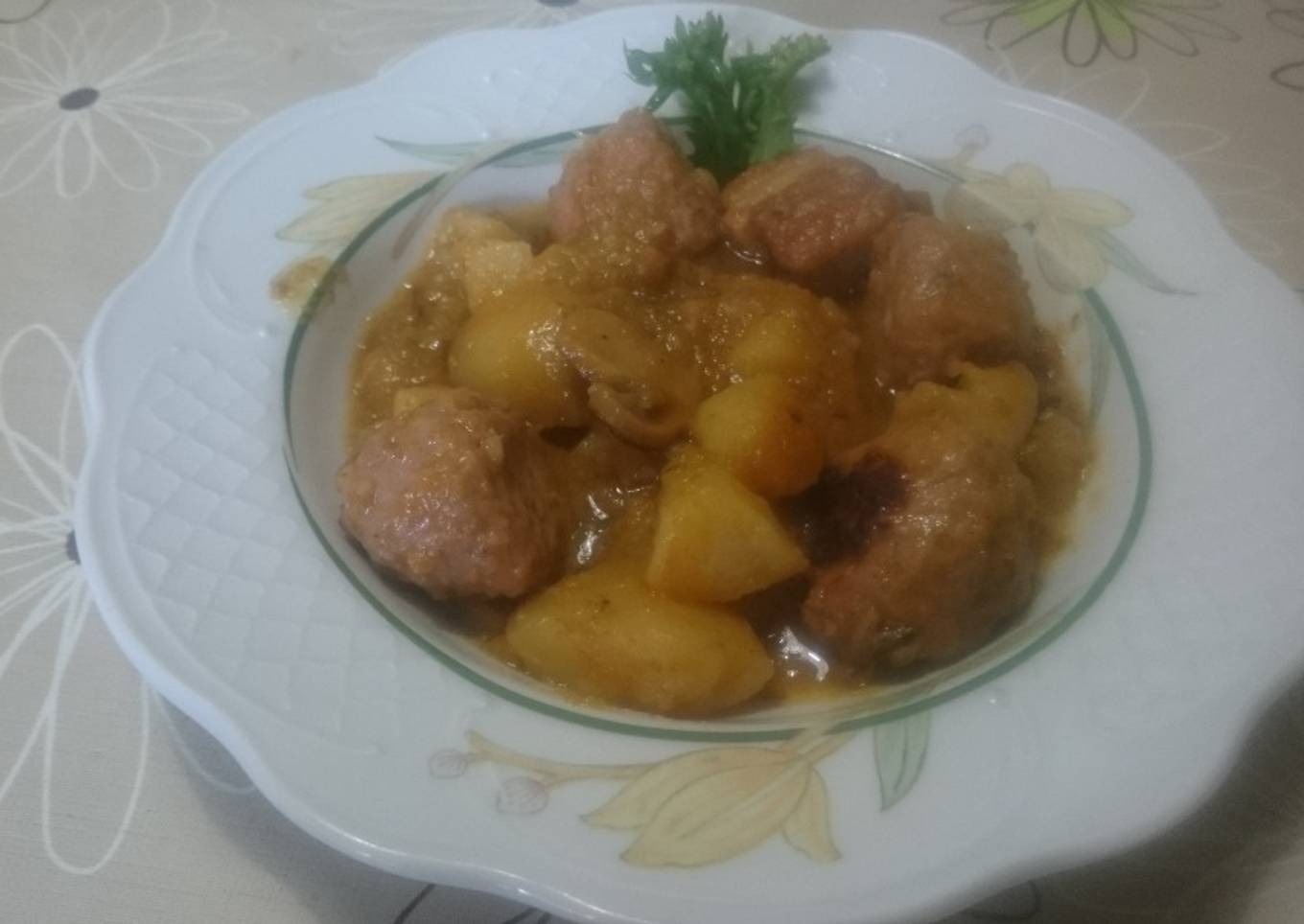 Albóndigas guisadas fáciles