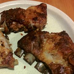 A picture of Minimalist slow cooked pork ribs.