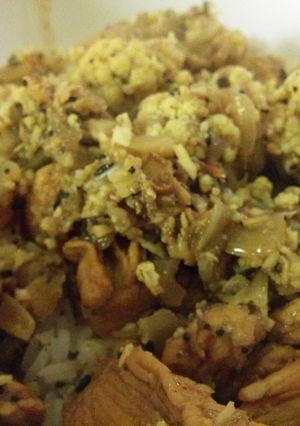 A picture of Goan Chicken Xacuti.