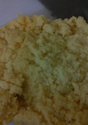 A picture of Irmgards Creamy Polenta 263g 319 cals if recipe followed.