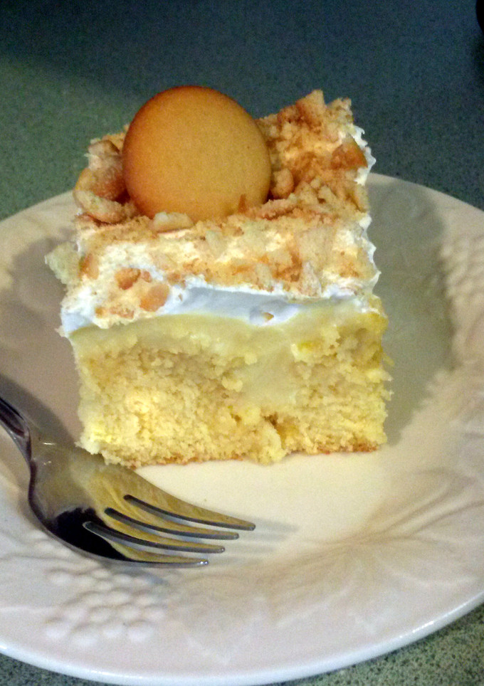 A picture of Banana pudding poke cake.