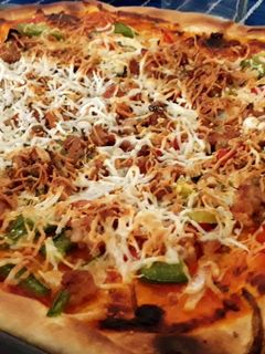 Una foto de Pizza picantona 🍕