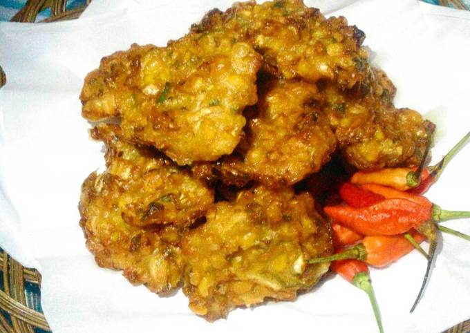 Cara Gampang Membuat Bakwan Jagung Kriuk ala Manado, Lezat Sekali