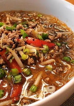 A picture of Healthy Dandan Noodles with Cellophane Noodles and Black Sesame.