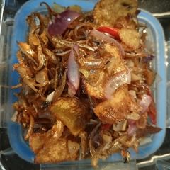 A picture of Crispy anchovies and potato.