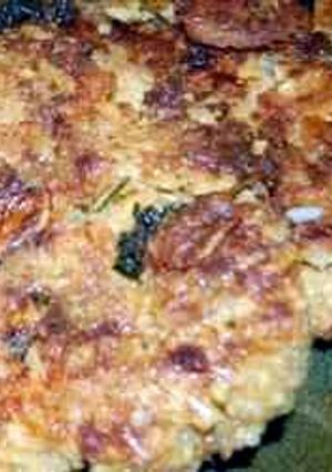 A picture of Salmon Patties.