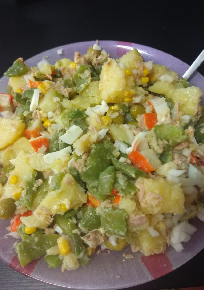 Una foto de Ensalada de patatas con judías verdes