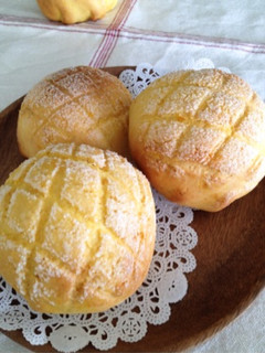 A picture of Butter-free Kabocha Melon Bread in a Bread Maker.