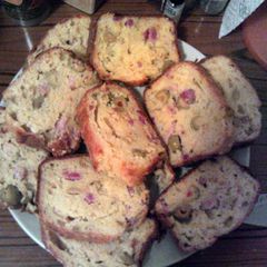 A picture of Olive and bacon cake.