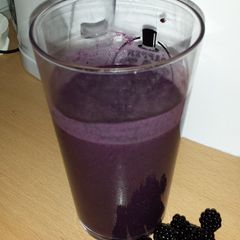 A picture of Blackberry smoothie.