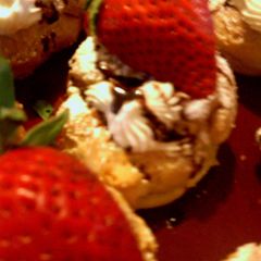 A picture of whipped cream puffs.