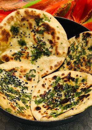 A picture of Stuffed Paneer Naan.