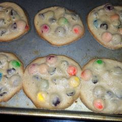 A picture of chocolate chip m&m cookies.