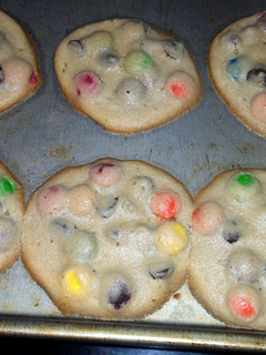 A picture of chocolate chip m&m cookies.