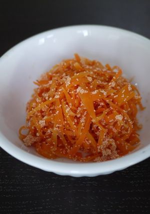 A picture of For Bentos! Easy Microwaved Carrots and Tarako.