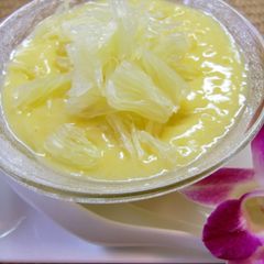 A picture of Pomelo & Mango Sago.