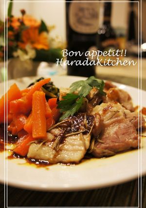 A picture of 10 minutes! Rosemary Steamed Pork.