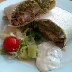A picture of Vickys Yummy Fish & Guacamole Tacos with Big Credit to Tinklee!.