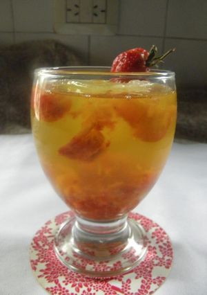 Una foto de Trago de vino frutado